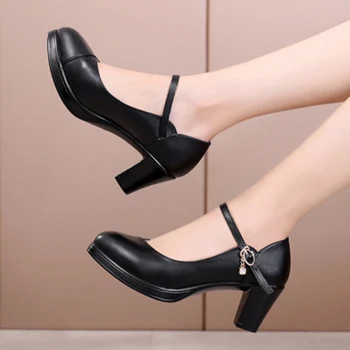 Fashion All Match with One line Buckle Metal Modified Pointed High Heel Shoes Thick with Waterproof Platform Work Shoes Women
Fashion All Match with One line Buckle Metal Modified Pointed High Heel Shoes Thick with Waterproof Platform Work Shoes Women