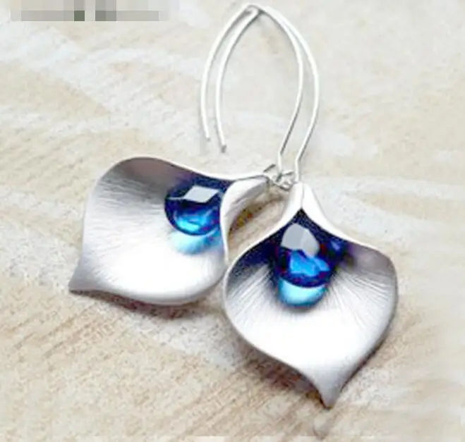 Indian Sliver Tribal Personality Natural Dangle Drop Earrings Blue Stone Boho Ethnic Vintage Hanging Earrings 2019 For Women
Indian Sliver Tribal Personality Natural Dangle Drop Earrings Blue Stone Boho Ethnic Vintage Hanging Earrings 2019 For Women