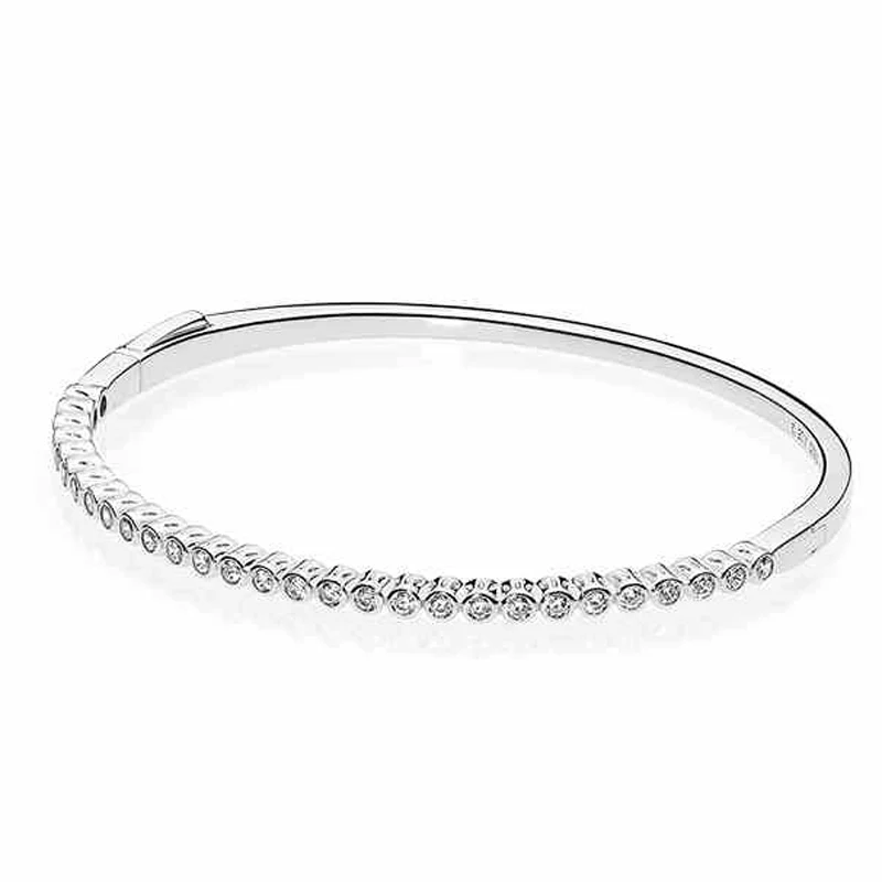 Top Quality Alluring Brilliant With Row Of Brilliant-cut Cubic Zirconia Bangle Fit 925 Sterling Silver Bracelet Pandora Jewelry
Top Quality Alluring Brilliant With Row Of Brilliant-cut Cubic Zirconia Bangle Fit 925 Sterling Silver Bracelet Pandora Jewelry
