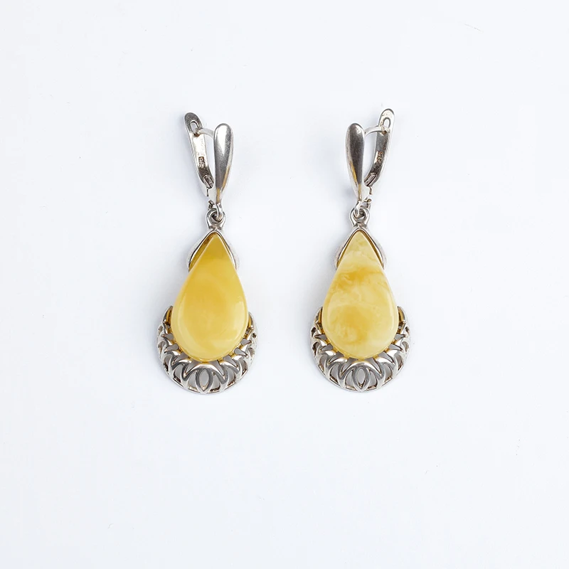 JIUDUO jewelry Genuine luxury New butter yellow honey wax female 925 sterling silver allergy amber earrings fashion wild mail
JIUDUO jewelry Genuine luxury New butter yellow honey wax female 925 sterling silver allergy amber earrings fashion wild mail
