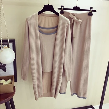 2019 Autumn Winter New Casual Long Knitted Cardigan + Sling + Wide Leg Pants Three Piece Women Clothing Set Knit Pants Suit
2019 Autumn Winter New Casual Long Knitted Cardigan + Sling + Wide Leg Pants Three Piece Women Clothing Set Knit Pants Suit