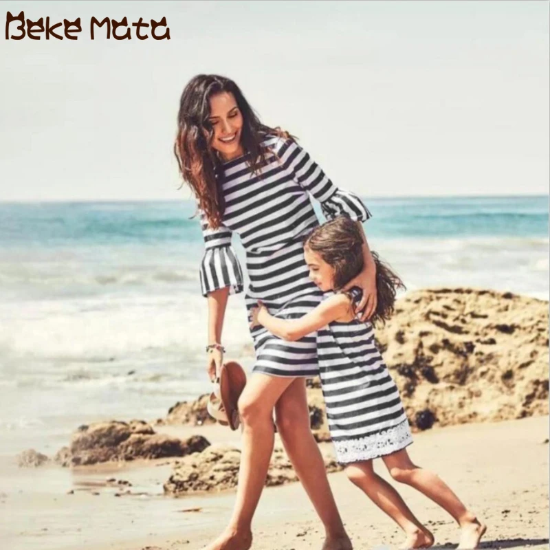 Mother Daughter Dresses Long Sleeve Mommy And Me Clothes Striped Lace Family Look Mom Daughter Clothes Family Matching Outfits
Mother Daughter Dresses Long Sleeve Mommy And Me Clothes Striped Lace Family Look Mom Daughter Clothes Family Matching Outfits