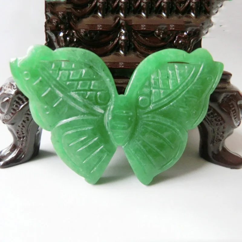 Natural green stone hand carved, necklace pendant (amulet) butterfly pendant can be Handmade accessories are used
Natural green stone hand carved, necklace pendant (amulet) butterfly pendant can be Handmade accessories are used