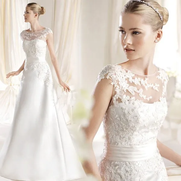 white/ivory Wedding Dress 2017 Sweet Princess Embroidery Lace Train Wedding Dress Bride Good Quality Plus Size Bandage Dresses
white/ivory Wedding Dress 2017 Sweet Princess Embroidery Lace Train Wedding Dress Bride Good Quality Plus Size Bandage Dresses