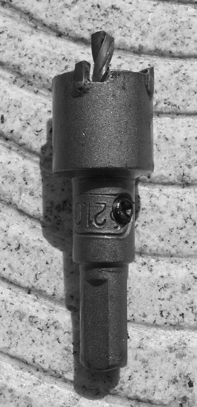 21MM Tungsten Carbide tipped Stainless Steel Sheet Cutter Core Drill Bit (10MM shank)
21MM Tungsten Carbide tipped Stainless Steel Sheet Cutter Core Drill Bit (10MM shank)