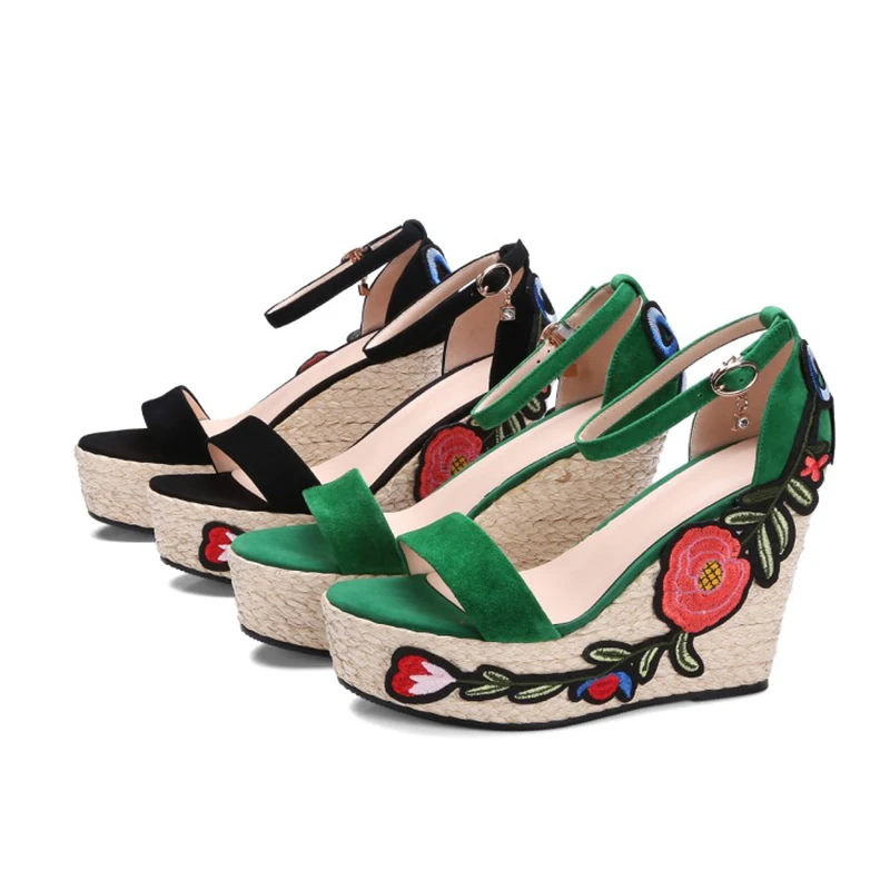 THIS ONE NEW women summer Embroidered platform shoes espadrille shoes flower applique supper high heel wedge elegant sandals
THIS ONE NEW women summer Embroidered platform shoes espadrille shoes flower applique supper high heel wedge elegant sandals
