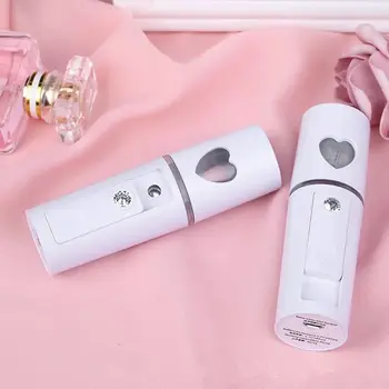 1PCS Handy Nano Mist Spray Facial Moisturizing Portable Nebulizer Facial Hydration USB Rechargeable Mini Beauty Instrument
1PCS Handy Nano Mist Spray Facial Moisturizing Portable Nebulizer Facial Hydration USB Rechargeable Mini Beauty Instrument