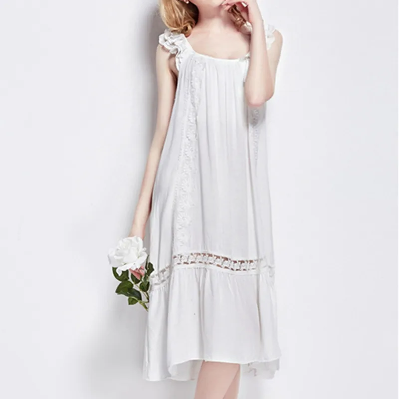 New !European and American style women nightgown wellmade bow lace hollow cotton white color sleep dress for ladies
New !European and American style women nightgown wellmade bow lace hollow cotton white color sleep dress for ladies