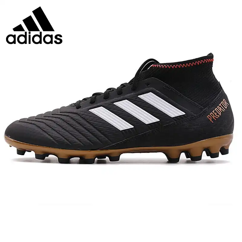 new predator soccer shoes