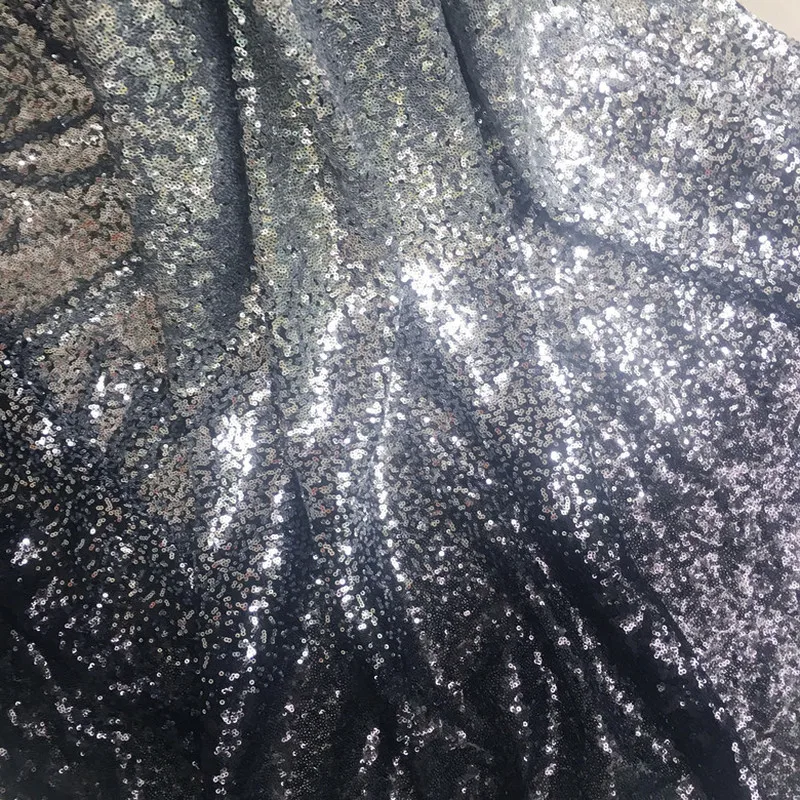 GLace 1Y/Lot Gradient sequin fabric black silver white gradient sequin fabric for dress clothing decorative mesh lace TX830
GLace 1Y/Lot Gradient sequin fabric black silver white gradient sequin fabric for dress clothing decorative mesh lace TX830