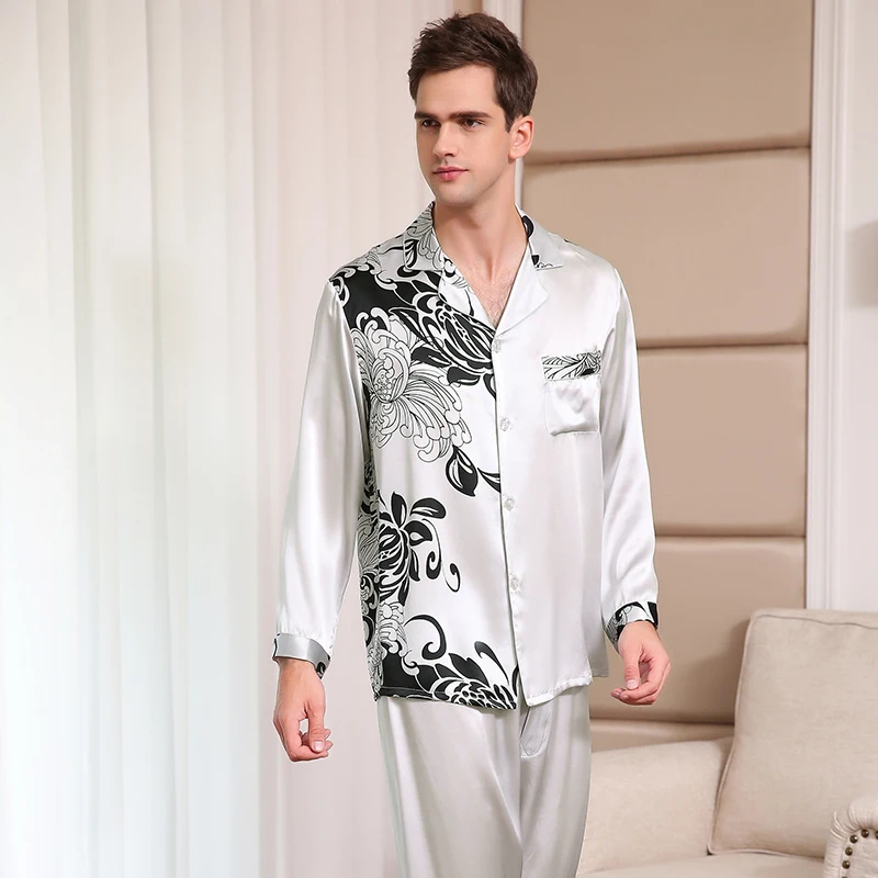 15 100% Silk Men Pajama Sets Pure SILK Long-Sleeve Pyjama Pants Male Two-Piece High Quality Fashion Printing Sleepwear T9016D8
15 100% Silk Men Pajama Sets Pure SILK Long-Sleeve Pyjama Pants Male Two-Piece High Quality Fashion Printing Sleepwear T9016D8