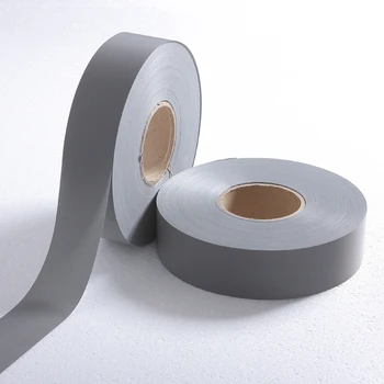 Hot pressing ironing tape style safety reflective warning tape fabric,clothing reflective strip.Retro-reflective material,cloth.
Hot pressing ironing tape style safety reflective warning tape fabric,clothing reflective strip.Retro-reflective material,cloth.
