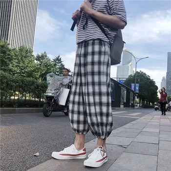 2019 Summer Korean Men Casual Loose Lattice Printing Straight Tapered Pants Elastic Waist Bound Feet Plaid Trousers Homme M-2XL 
2019 Summer Korean Men Casual Loose Lattice Printing Straight Tapered Pants Elastic Waist Bound Feet Plaid Trousers Homme M-2XL
