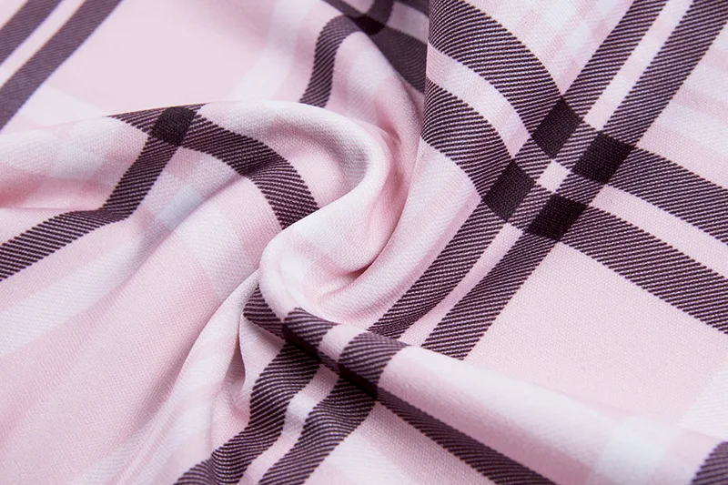 8735067987_1973477789