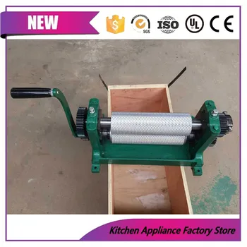 86*250mm beeswax sheet making machine beeswax foundation mill 
86*250mm beeswax sheet making machine beeswax foundation mill