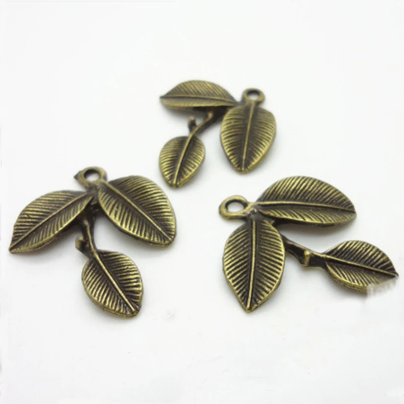 10pcs Hot Sale High quality Ancient bronze Leaf Leaves pendant For Necklace charms Alloy Plated Charm Metal DIY Bracelet Charms
10pcs Hot Sale High quality Ancient bronze Leaf Leaves pendant For Necklace charms Alloy Plated Charm Metal DIY Bracelet Charms