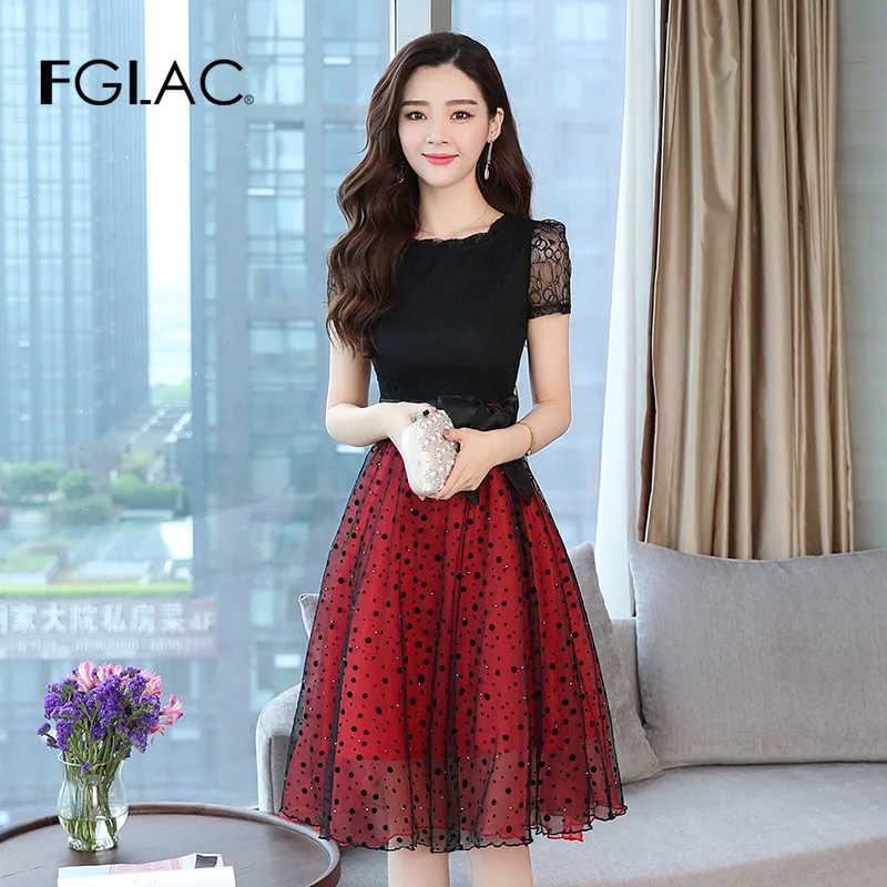FGLAC Women dress New 2019 Fashion Casual Short sleeve Summer dress Elegant Slim Bow Dot mesh patchwork Princess lace dress
FGLAC Women dress New 2019 Fashion Casual Short sleeve Summer dress Elegant Slim Bow Dot mesh patchwork Princess lace dress