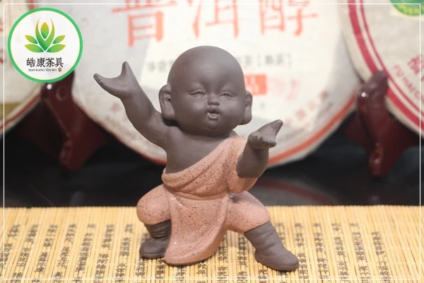 Kung fu tea set tea pet A little monk practice the exercises "calming the wave" pink clothes tea figure
Kung fu tea set tea pet A little monk practice the exercises "calming the wave" pink clothes tea figure