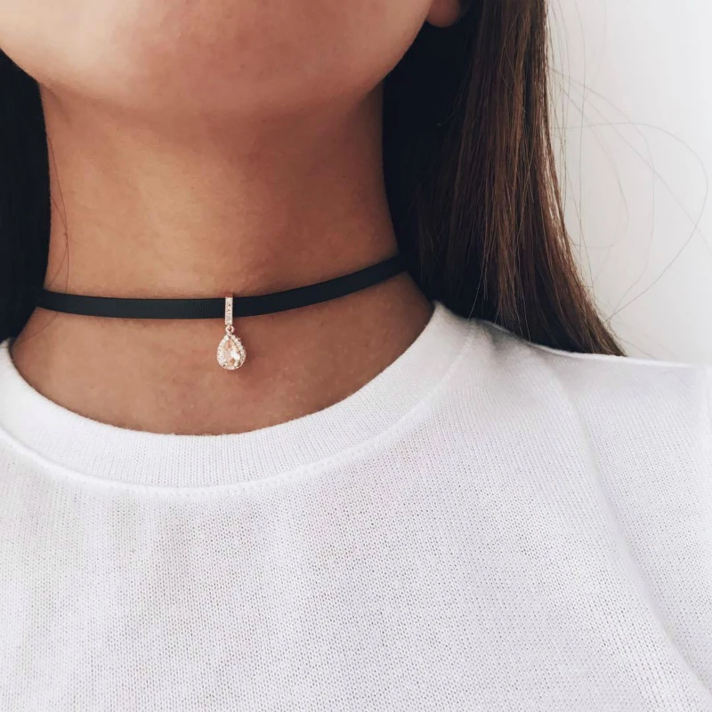 New Fashion Necklace Women Crystal Droplets Women Leather Collar Necklace Jewelry Chain Pendant Statement Necklace Wholesale
New Fashion Necklace Women Crystal Droplets Women Leather Collar Necklace Jewelry Chain Pendant Statement Necklace Wholesale