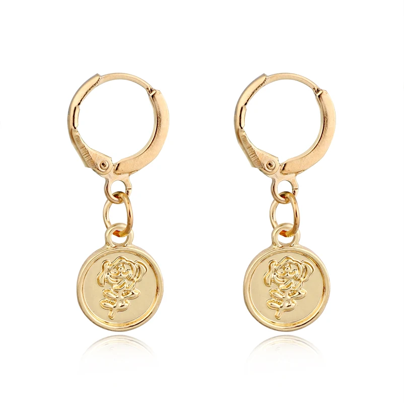 Dayoff Europe Round Gold Silver Flower Hoop Earrring Female Vintage Rose Earstud Women Jewelry Vintage Brincos Pendientes E599
Dayoff Europe Round Gold Silver Flower Hoop Earrring Female Vintage Rose Earstud Women Jewelry Vintage Brincos Pendientes E599