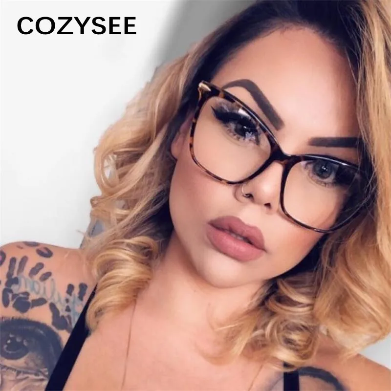 Retro Cat Eye Glasses Women's Eyeglasses Frame Luxury Brand Designer Spectacles Transparent Cat's Eye Glasses Female Eyewear
Retro Cat Eye Glasses Women's Eyeglasses Frame Luxury Brand Designer Spectacles Transparent Cat's Eye Glasses Female Eyewear