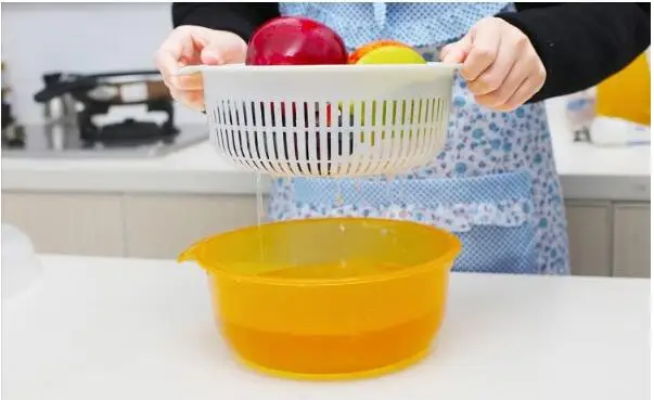 1PC Multi-functional Drain Basket Plastic Double Layer Vegetable Washing Basket Portable Kitchen Fruit Basket Box OK 0679
1PC Multi-functional Drain Basket Plastic Double Layer Vegetable Washing Basket Portable Kitchen Fruit Basket Box OK 0679