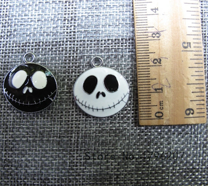 10 Pcs Nightmare Before Christmas Cartoon Charm Necklace/Bracelet/Earrings Pendants DIY Jewelry Making Accessories T-14
10 Pcs Nightmare Before Christmas Cartoon Charm Necklace/Bracelet/Earrings Pendants DIY Jewelry Making Accessories T-14
