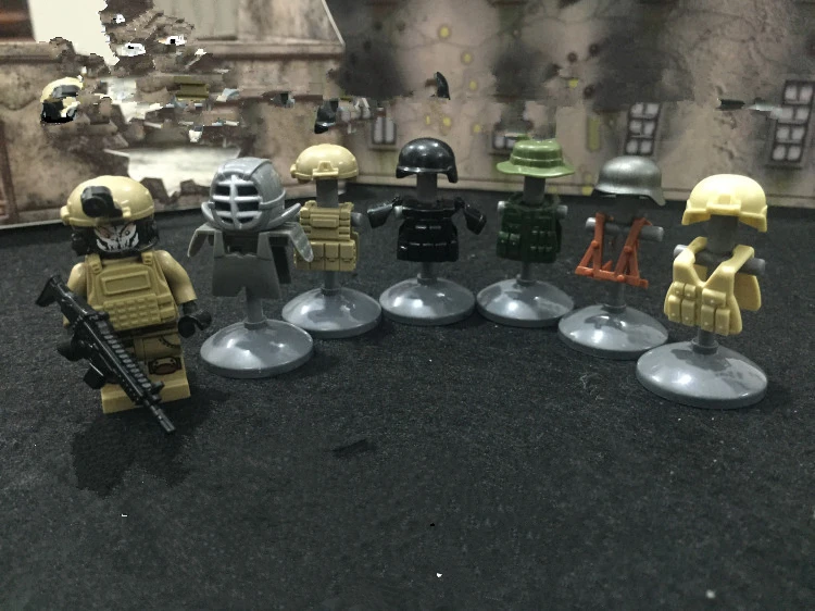 Helmet Tactical Vest support weapon city military SWAT Compatible Building Blocks bricks Mini Figures Original Toys brinquedos 
Helmet Tactical Vest support weapon city military SWAT Compatible Building Blocks bricks Mini Figures Original Toys brinquedos