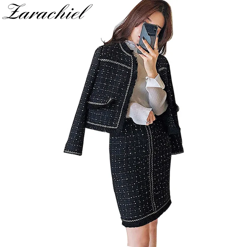 

Runway Designer 2019 Winter Women Tweed Cardigan Short Jacket Coat + Bodycon Mini Dress Ladies Fringed Tassels Tweed 2-Piece Set