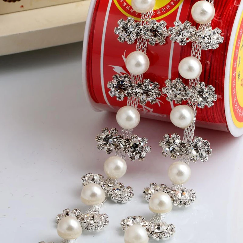 1Yard Fashion Rhinestone Trim Bridal Pearl Crystal Rhinestone Trimming Applique Sew On Accessories For Wedding Dress
1Yard Fashion Rhinestone Trim Bridal Pearl Crystal Rhinestone Trimming Applique Sew On Accessories For Wedding Dress