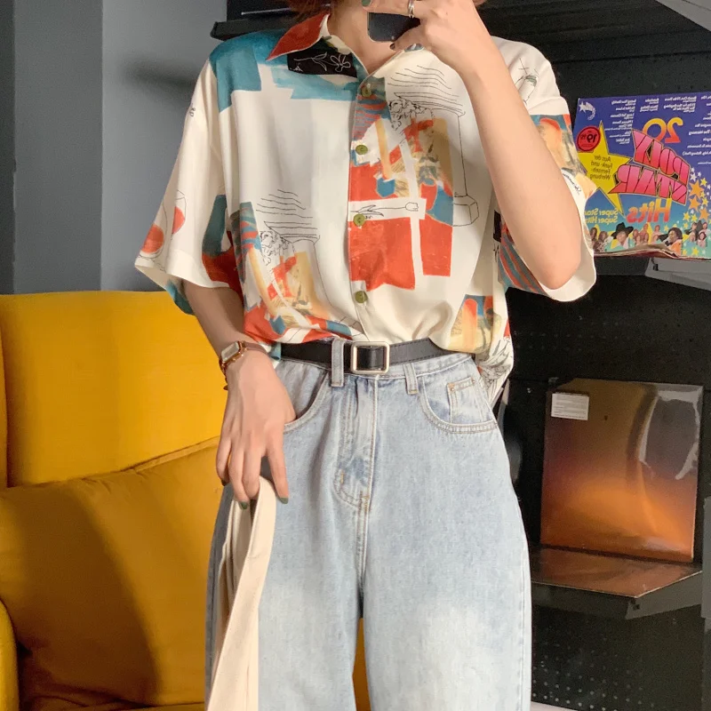 Casual Vintage Loose Printed Short Sleeve Shirt Women's Summer Shirts Kawaii Punk Lovely Female Harajuku Chic Tunic For Women
Casual Vintage Loose Printed Short Sleeve Shirt Women's Summer Shirts Kawaii Punk Lovely Female Harajuku Chic Tunic For Women