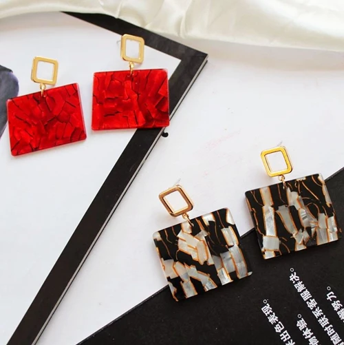 Unique Design Simple Gorgeous Square Stitching Color Big-Name Acetic Acid Earring Acrylic Plate Level Up stud Earrings Female
Unique Design Simple Gorgeous Square Stitching Color Big-Name Acetic Acid Earring Acrylic Plate Level Up stud Earrings Female