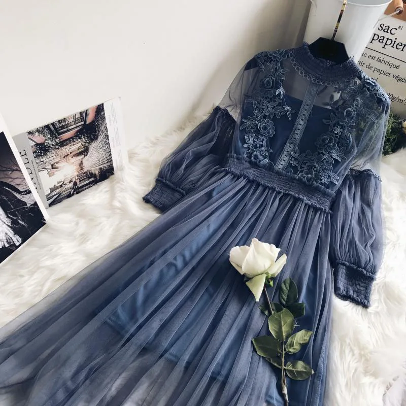 2 Pieces Sexy Party Lace mesh Dress suits Women 2018 Spring Hollow Out Princess Dress Women lantern Sleeve loose Solid Vestidos
2 Pieces Sexy Party Lace mesh Dress suits Women 2018 Spring Hollow Out Princess Dress Women lantern Sleeve loose Solid Vestidos