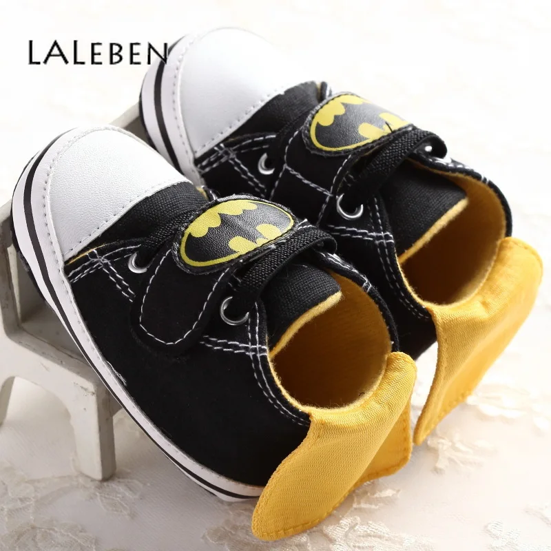 Laleben Baby Shoes Shallow Rubber Batman Print Baby Boy Shoes Footwear For Newborns Non-slip Canvas Baby First Walker Shoes
Laleben Baby Shoes Shallow Rubber Batman Print Baby Boy Shoes Footwear For Newborns Non-slip Canvas Baby First Walker Shoes