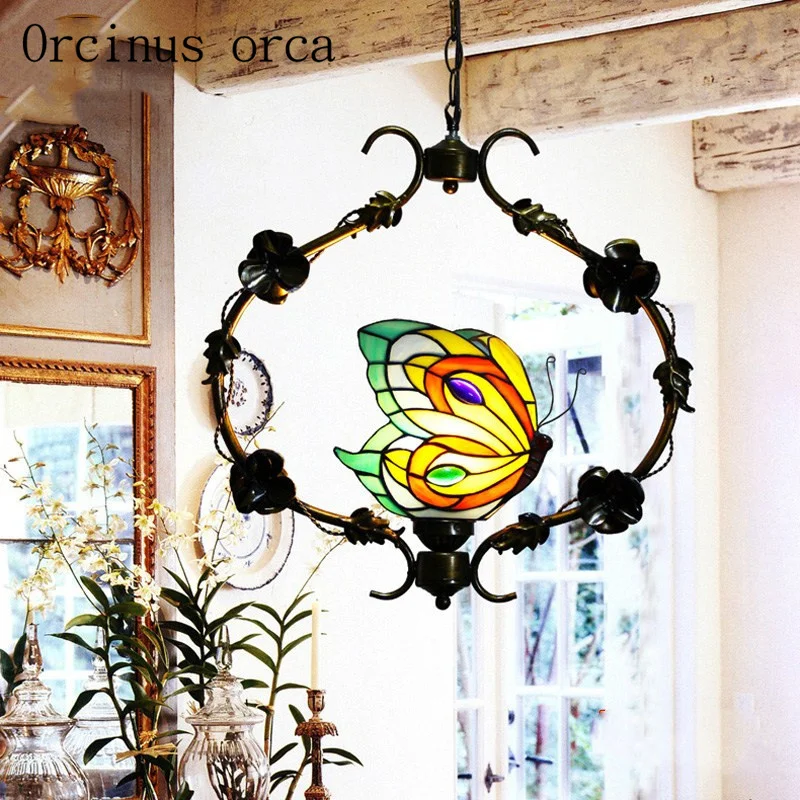 Mediterranean creative single head butterfly chandelier lamp restaurant entrance aisle balcony retro stained glass chandelier
Mediterranean creative single head butterfly chandelier lamp restaurant entrance aisle balcony retro stained glass chandelier