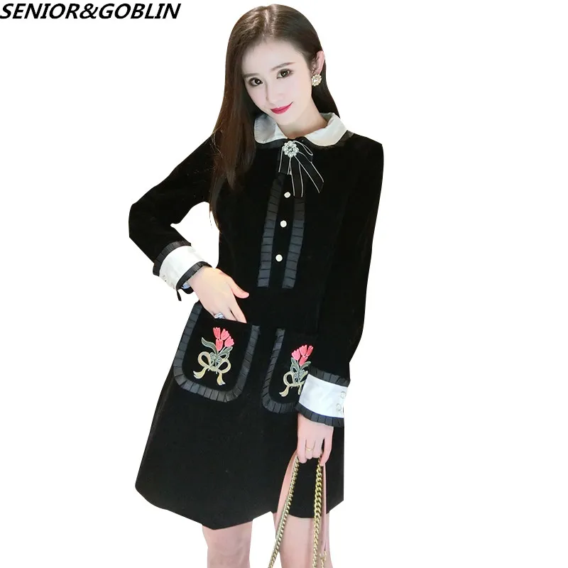 2019 High Quality New Fashion Runway Black Velvet Floral Embroidery Dress Women Vintage Luxury Heavy Long Sleeve Party Dresses
2019 High Quality New Fashion Runway Black Velvet Floral Embroidery Dress Women Vintage Luxury Heavy Long Sleeve Party Dresses