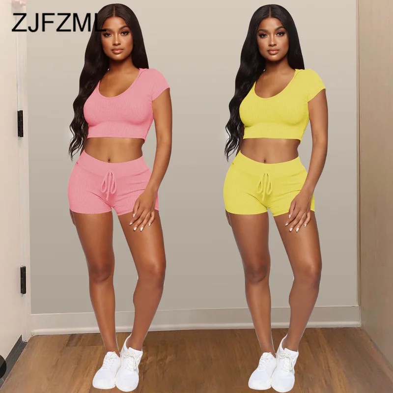 Women Two Piece Outfits Summer Festival Clothing Short Sleeve Hooded Crop Top And Biker Short Pink Yellow Sexy 2Pcs Matching Set
Women Two Piece Outfits Summer Festival Clothing Short Sleeve Hooded Crop Top And Biker Short Pink Yellow Sexy 2Pcs Matching Set
