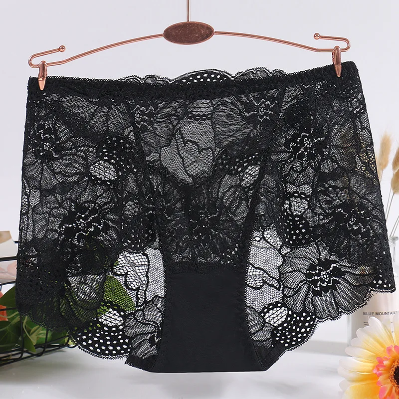 High-end Ladies Fan Large Size Sexy Lace Underwear Ladies Mesh Openwork Perspective Cotton Pants Triangular Briefs
High-end Ladies Fan Large Size Sexy Lace Underwear Ladies Mesh Openwork Perspective Cotton Pants Triangular Briefs
