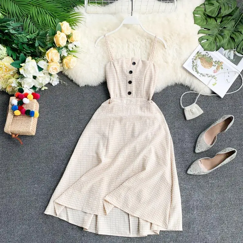 version of College Style, Clean and Fresh Check, Small V-neck, Single-row Dresses with Lower Waist and Slender Knee
version of College Style, Clean and Fresh Check, Small V-neck, Single-row Dresses with Lower Waist and Slender Knee