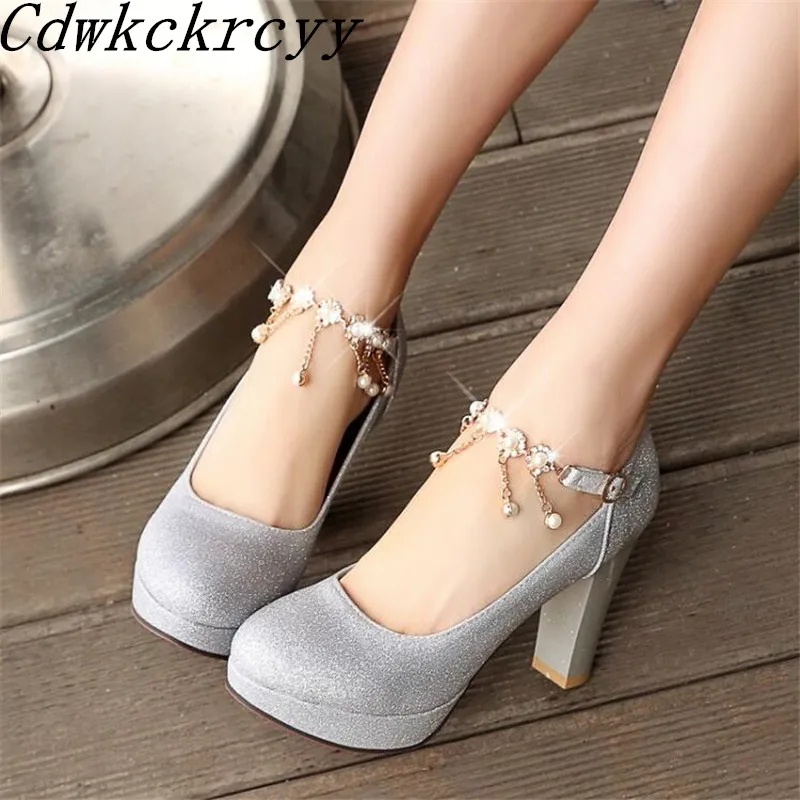 Spring Autumn New pattern fashion Round head High-heeled Women Shoes Rhinestone Pearl Sequins Shallow mouth Party Women Shoes
Spring Autumn New pattern fashion Round head High-heeled Women Shoes Rhinestone Pearl Sequins Shallow mouth Party Women Shoes