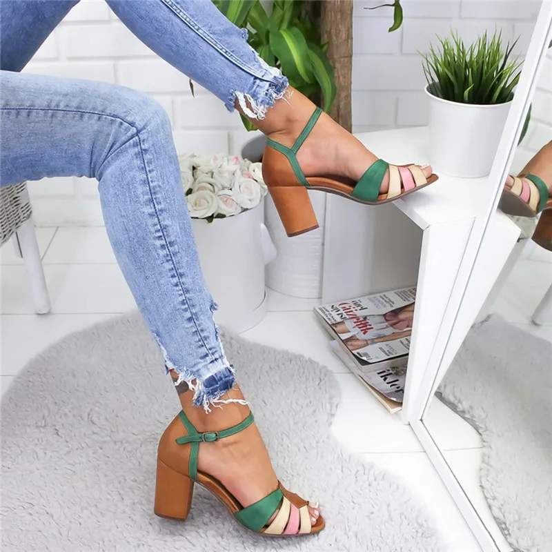 Vintage Slip On Elastic Bandage Sandals Women's Chunky Heel Shoes Chaussures Femme Sandalias Peep Toe Elegant Platform Sandals
Vintage Slip On Elastic Bandage Sandals Women's Chunky Heel Shoes Chaussures Femme Sandalias Peep Toe Elegant Platform Sandals