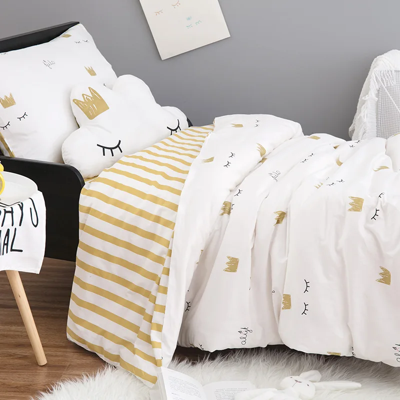 INS eyelash and crown / Cycling Bear baby bedding set children 3 pcs set baby cot cotton bedding sheets pillowcase duvet cover
INS eyelash and crown / Cycling Bear baby bedding set children 3 pcs set baby cot cotton bedding sheets pillowcase duvet cover