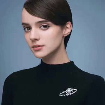 YP257 925 Sterling Silver Cubic Zircon Crystal Nubela Star Brooch Lady Gold Brooch Elegant Women Bridal Wedding Jewelry
YP257 925 Sterling Silver Cubic Zircon Crystal Nubela Star Brooch Lady Gold Brooch Elegant Women Bridal Wedding Jewelry