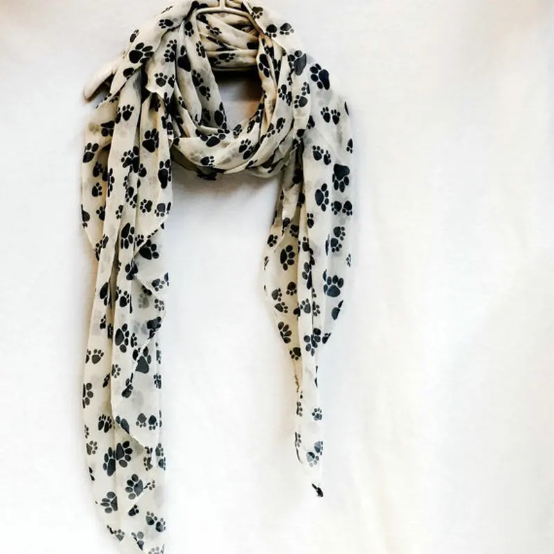 Black Dog Paw Scarf For Dog Lovers Women Animal Dog Footprint Shawls Hihab Spring Winter Soft Wrap Scarves For Souvenirs YK585
Black Dog Paw Scarf For Dog Lovers Women Animal Dog Footprint Shawls Hihab Spring Winter Soft Wrap Scarves For Souvenirs YK585