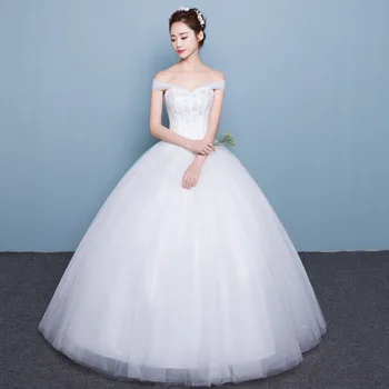 Sexy V Collar Princess Bride Wedding Dress 2019 New Simple Backless Lace Sleeveless Lace-up Floor-length A-line Wedding Gown
Sexy V Collar Princess Bride Wedding Dress 2019 New Simple Backless Lace Sleeveless Lace-up Floor-length A-line Wedding Gown