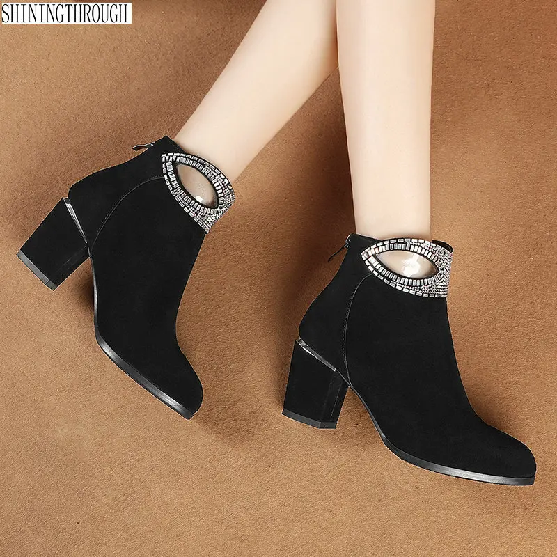 New high heels ankle women boots ladies party shoes woman rouned toe black crystal autumn winter boots large size 43
New high heels ankle women boots ladies party shoes woman rouned toe black crystal autumn winter boots large size 43