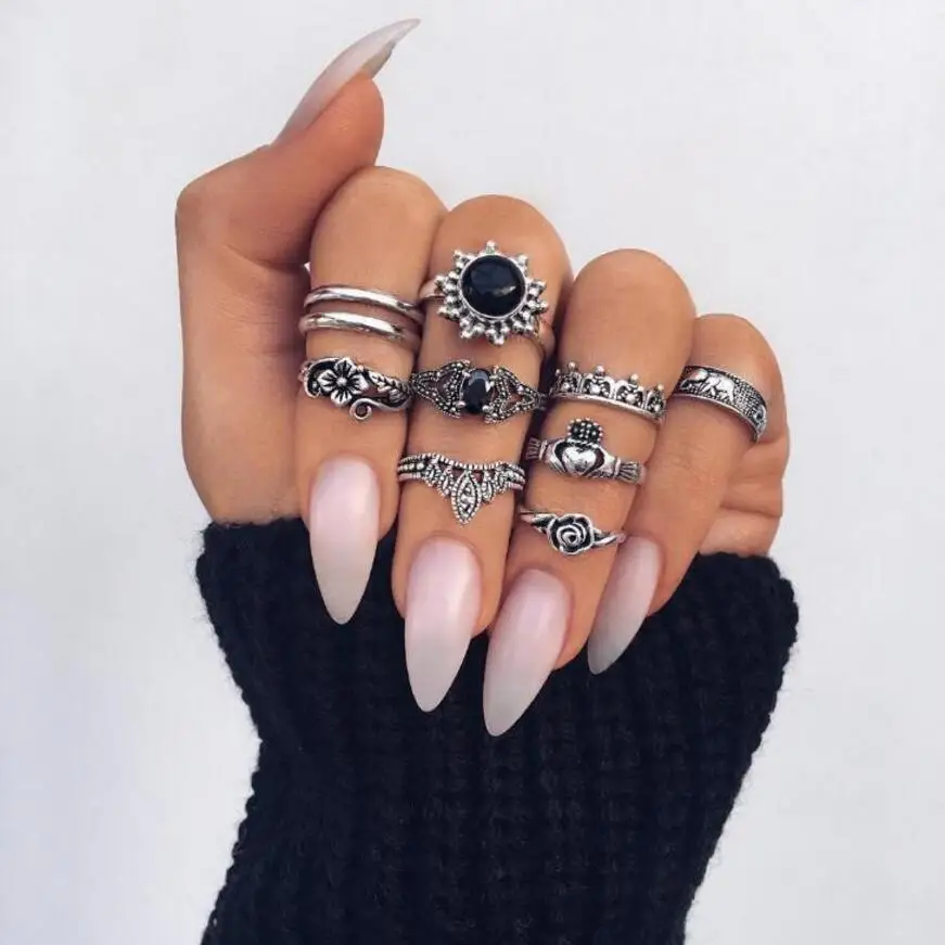 10pcs/Set Bohemia Antique Silver Elephant Flower Rose Heart Crown Carved Rings Set Knuckle Rings for Women Jewelry
10pcs/Set Bohemia Antique Silver Elephant Flower Rose Heart Crown Carved Rings Set Knuckle Rings for Women Jewelry