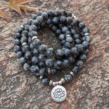 108 mala Labradorite with Lotus OM Buddha Charm Yoga Bracelet or Necklace Natural stone jewelry women , man bracelet
108 mala Labradorite with Lotus OM Buddha Charm Yoga Bracelet or Necklace Natural stone jewelry women , man bracelet