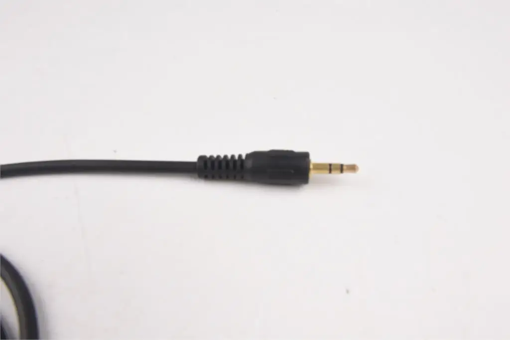 C/âble auxiliaire aux 3.5mm prise audio autoradio hifi pour Fiat Grande Punto