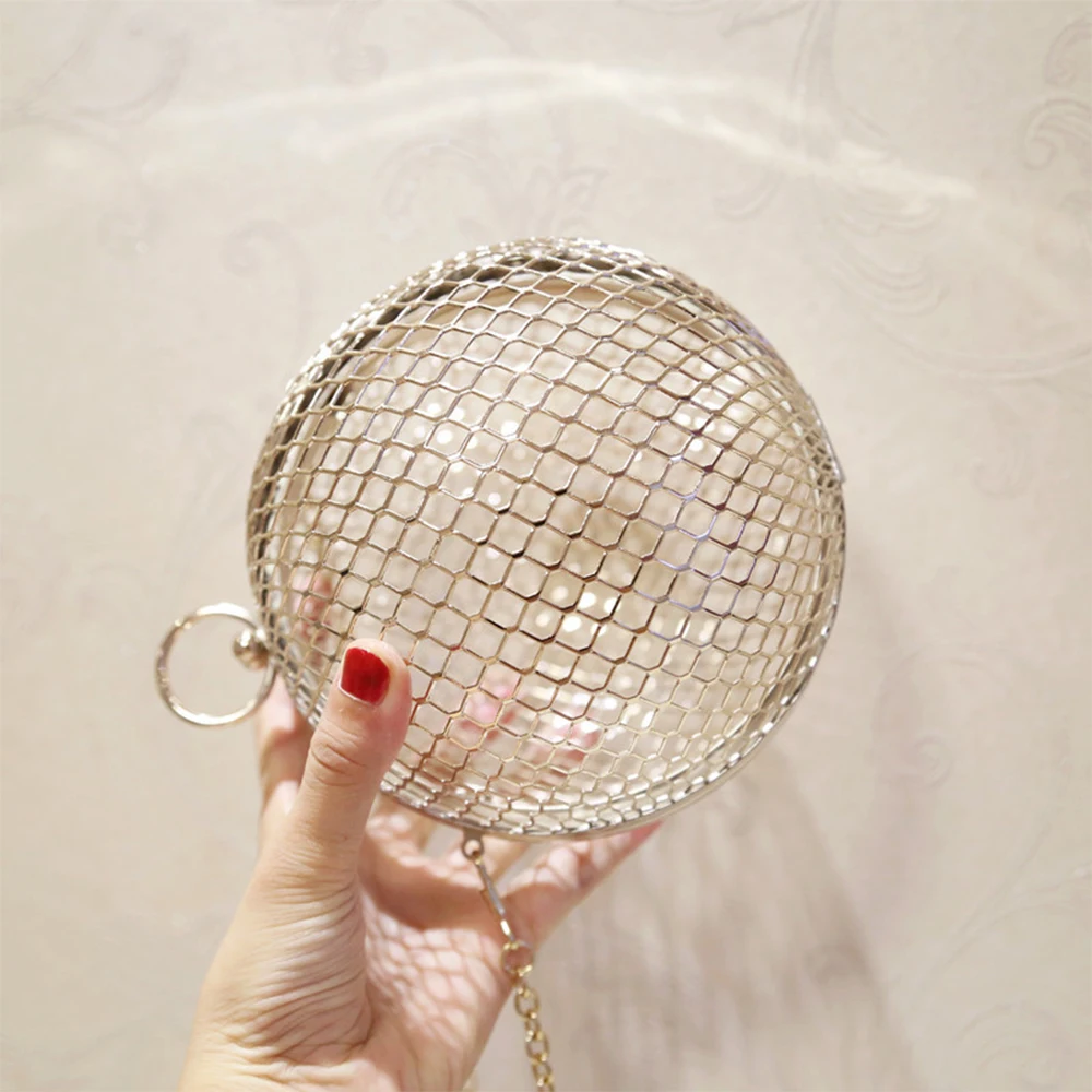 Evening Ladies Luxury Wedding Party Bags Hollow Metal Ball women shoulder bag gold Cages Women Round Clutch bag CrossBody Purse
Evening Ladies Luxury Wedding Party Bags Hollow Metal Ball women shoulder bag gold Cages Women Round Clutch bag CrossBody Purse